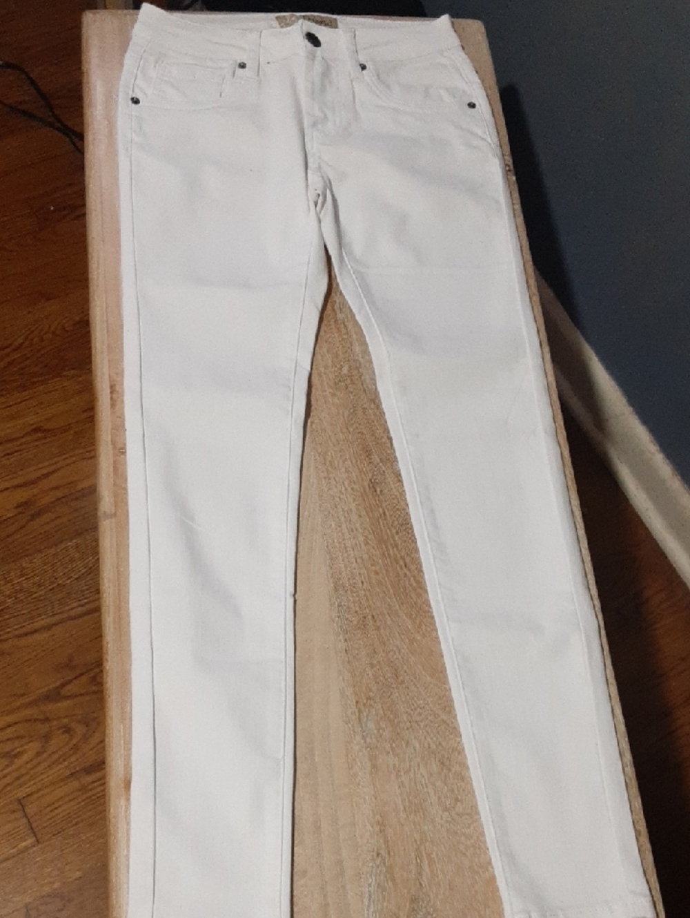 Hybrid & company White Straight Jeans